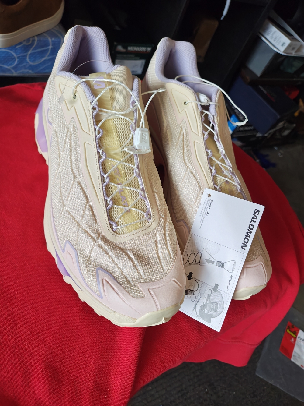 Salomon Men’s Beige Lavender Trail Sneakers 14